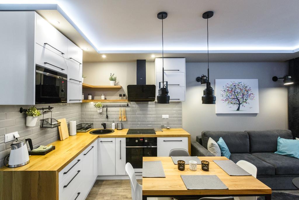 Apartament Em Klimatyzacja&Parking Rzeszów Exterior foto